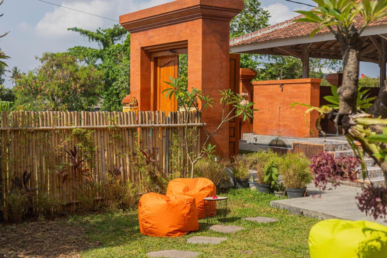 Candra Loka Studio & Apartment By The Loka Kerobokan  Ngoại thất bức ảnh