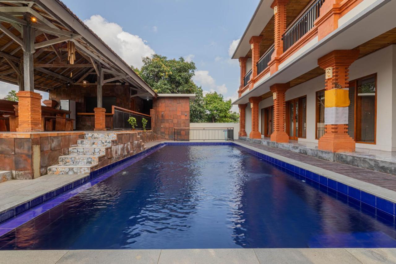 Candra Loka Studio & Apartment By The Loka Kerobokan  Ngoại thất bức ảnh