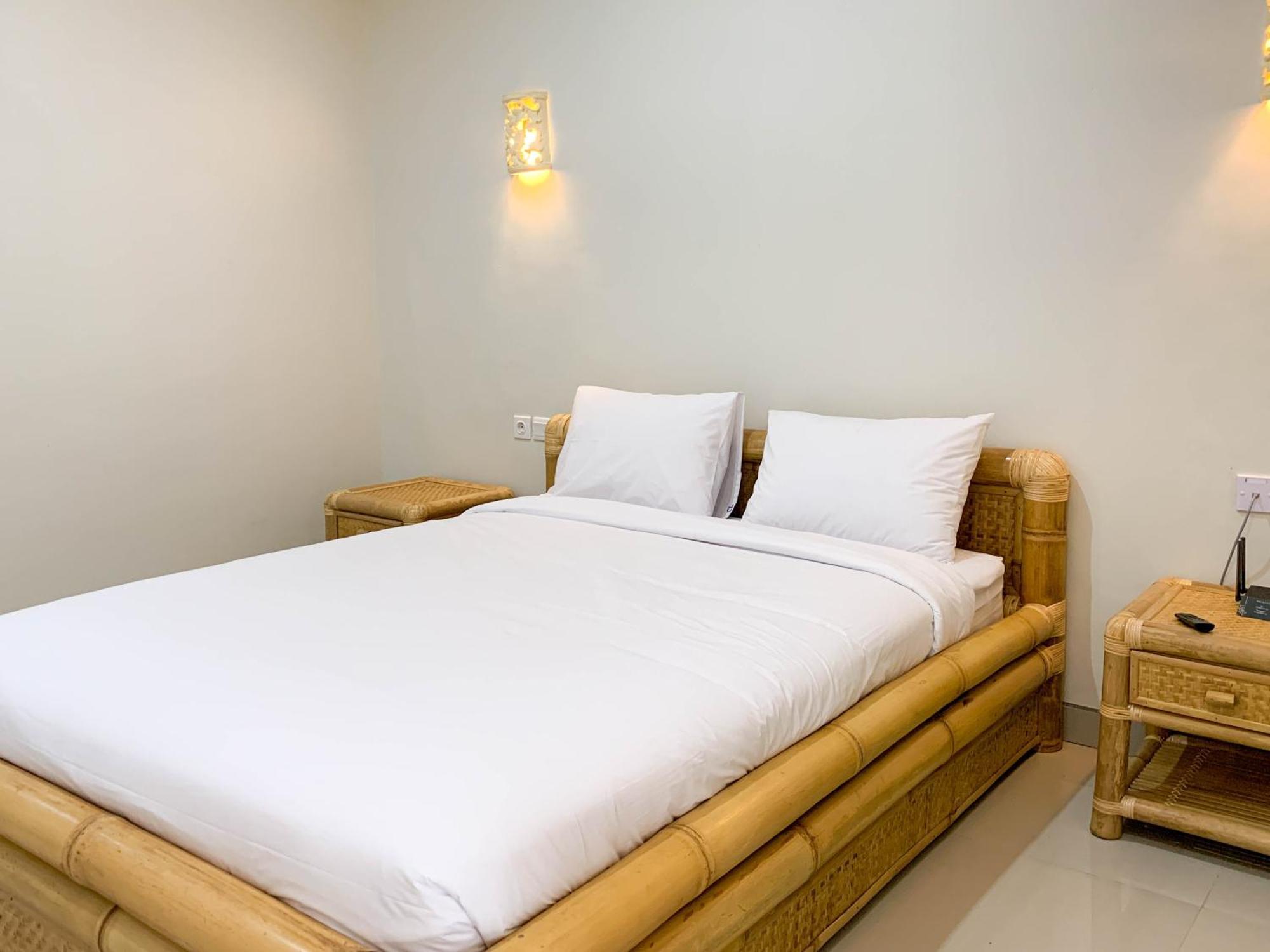 Candra Loka Studio & Apartment By The Loka Kerobokan  Ngoại thất bức ảnh